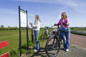 Route bekijken op informatiepaneel knooppunten
